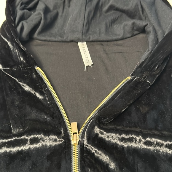 Fabletics xxl black shiny velvet zippered sweatshirt cropped style pockets - Picture 3 of 6